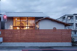 どうして最近の流行の家が 岡山の本格木造注文住宅なら安藤工務店 和モダン木の家 平屋新築を建てる安藤建築設計事務所